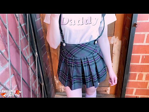 ❤️ 女子校生は授業の代わりに彼女のペニスを深く吸ってファックする。 ❤️ ハードポルノ ❌️❤