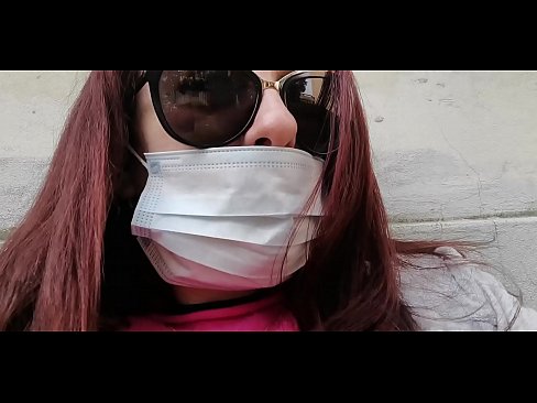 ❤️ ニコレッタは隣人に復讐し、彼のガレージでおしっこをする(特別Covid19イタリア検疫所) ❤️ ハードポルノ ❌️❤
